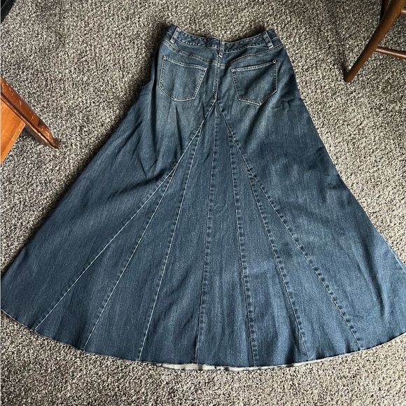 Vintage Pleated Denim Maxi Skirt - Picture 3 of 3